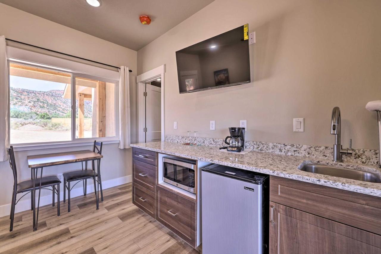 Quiet Kanab Home With Panoramic Views And Porch! Екстериор снимка