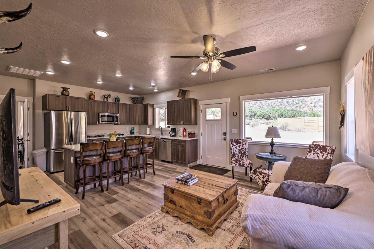 Quiet Kanab Home With Panoramic Views And Porch! Екстериор снимка